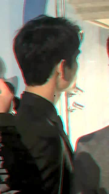 小鲜肉爆料大叔视频下载,下载瞬间引发热议  第3张